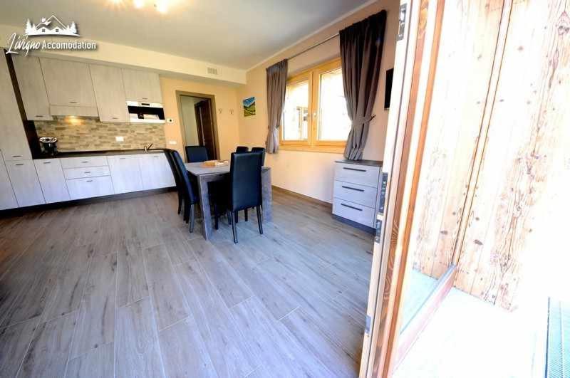 Chalet Riccio By Livigno Accomodation Room photo